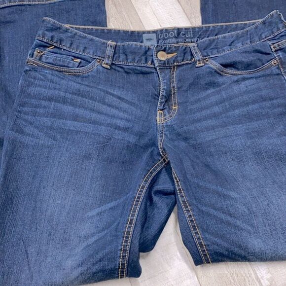 Mossimo bootcut 12S jeans - Picture 5 of 6